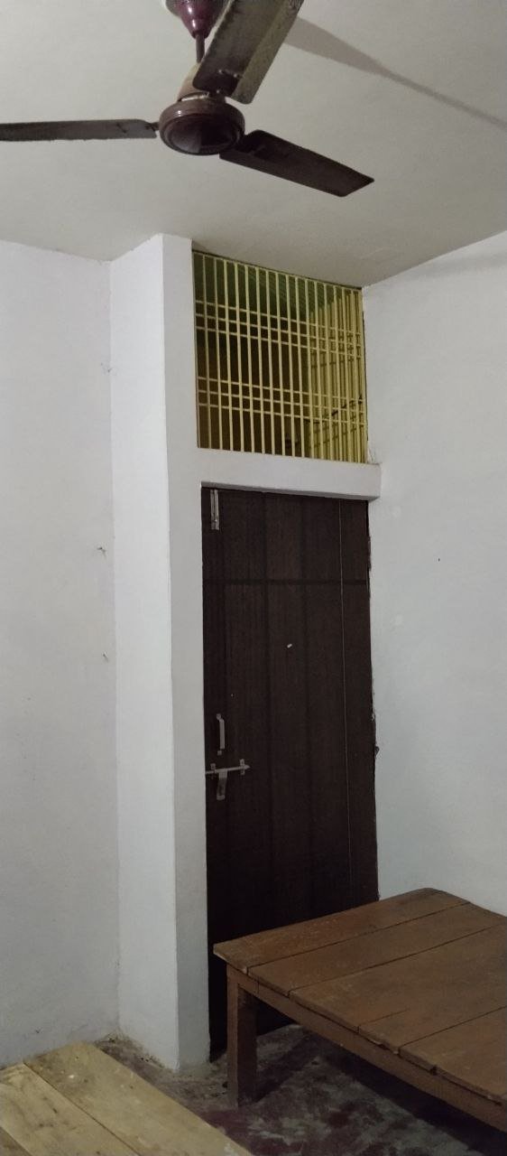 Single Room Chhittupur